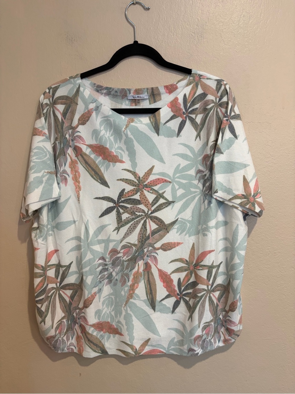 Soft and Relaxed Leafy Landscape Top, Nylon Blend, Little Sparkles, size XL